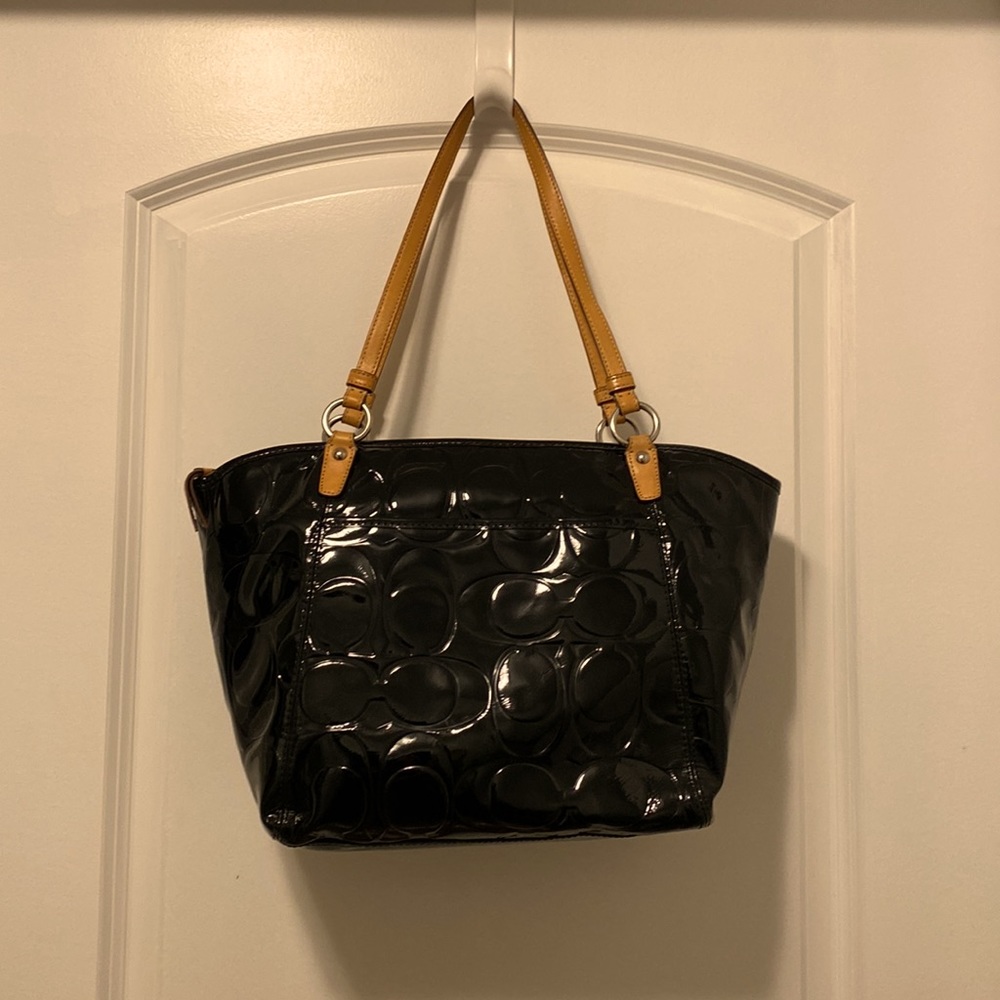 Preloved Coach Embossed Patent Leather Madison Tote - Picture 2 of 13